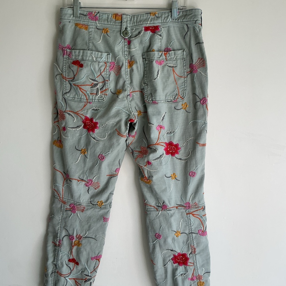 Anthropologie Wanderer Floral Embroidered Size 30 Boho Utility Statement Pants ' - Picture 3 of 10